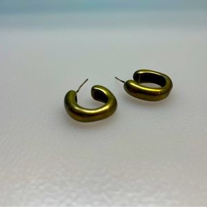 Vintage brass color earrings